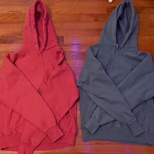 CHAMPION Men's medium Red and Gray Hoodies